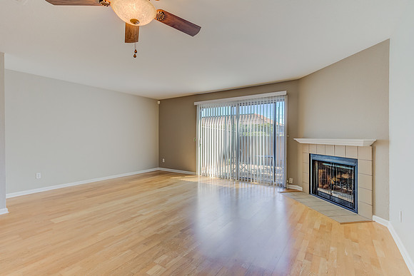 403 Tabor Av_09