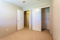 403 Tabor Av_18