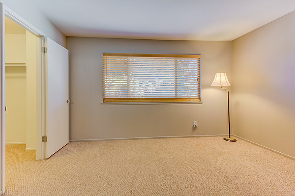 403 Tabor Av_24