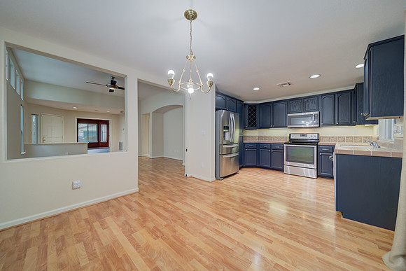 373 Shadow Creek Drive_19
