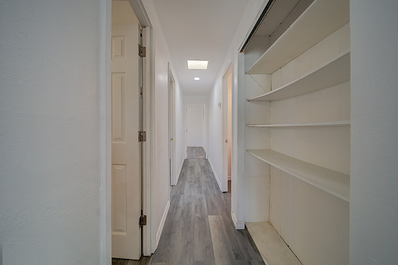 142 Segovia Drive_23