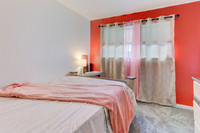 612 E Colorado St_,17