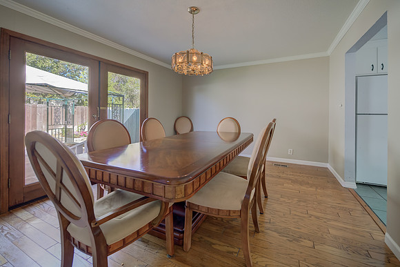 2037 San Luis Street_117
