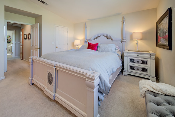 524 Feather River Way_31