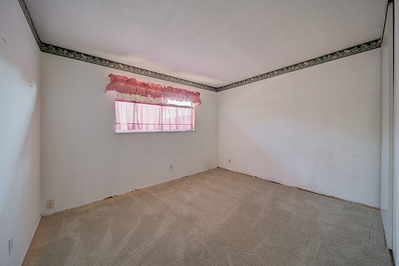 490 Pear Tree Lane_29