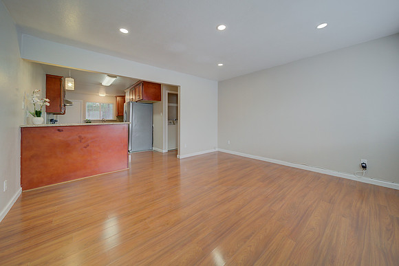 1685-A Maubert Ct_113