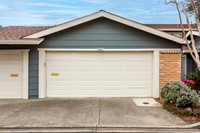 2827 Sunburst Dr_02