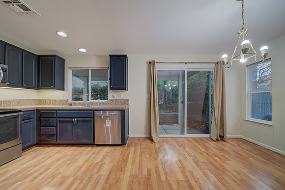 373 Shadow Creek Drive_21