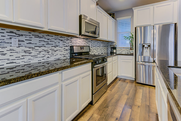 8012 Kenai Court_17