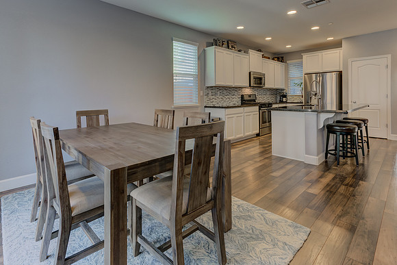 8012 Kenai Court_21