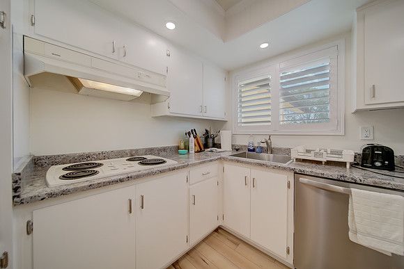 368 Lily Street_21
