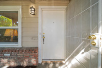 1708-1710 Santa Ynez Way_17
