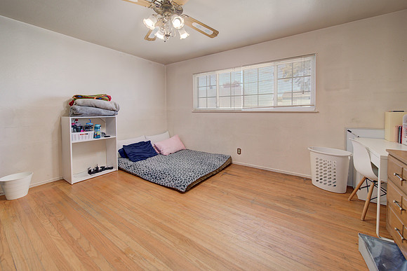 567 34th Street_134