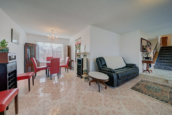 160 Bristol Dr_19