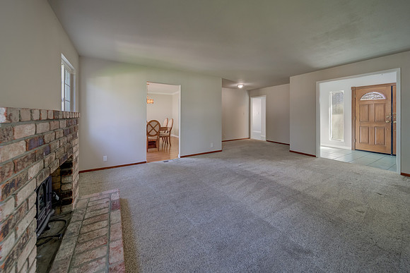2037 San Luis Street_116
