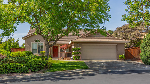 2601 Lawndale Court_02