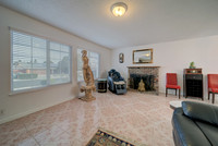 160 Bristol Dr_18