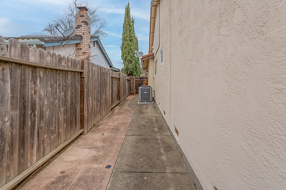 4715 Georgia Street_10