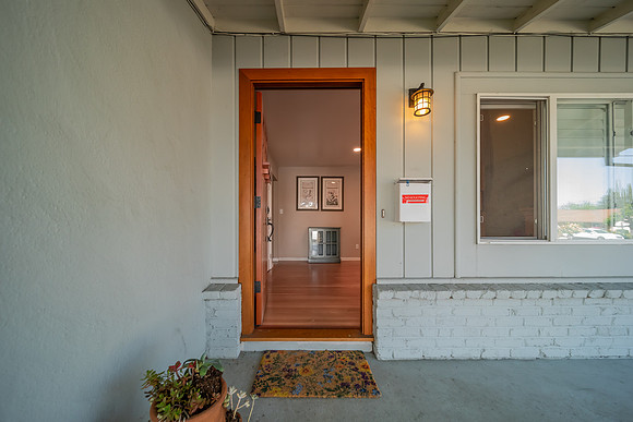 2160 Frederick Street_11