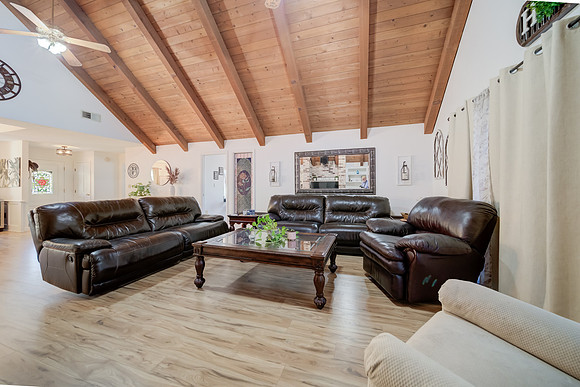 2524 Troon Court_19