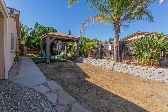 148 Ralph Ave-B_01