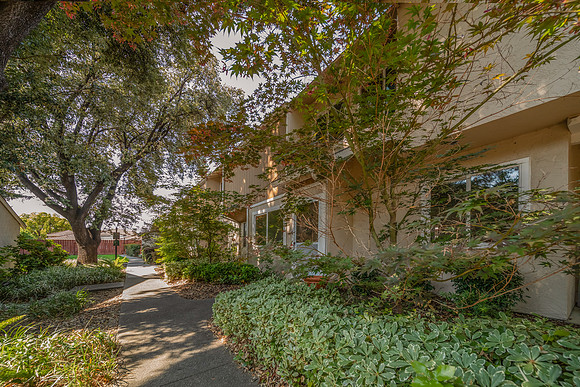 468 Stinson Ave_02