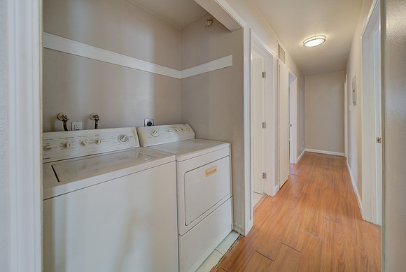 1685-A Maubert Ct_123