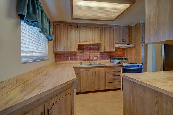 490 Pear Tree Lane_122