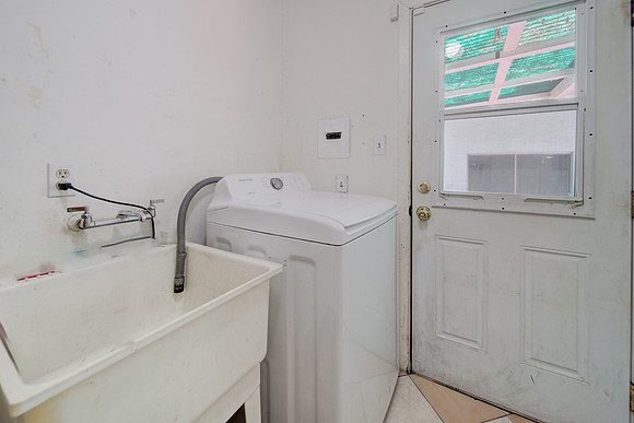 567 34th Street_122