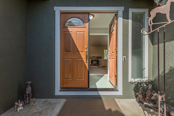 2037 San Luis Street_112