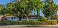 490 Pear Tree Lane_03