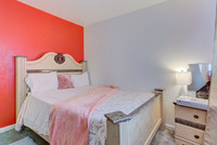 612 E Colorado St_,18
