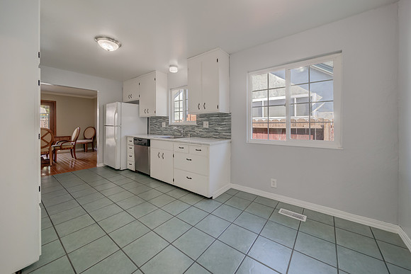 2037 San Luis Street_23