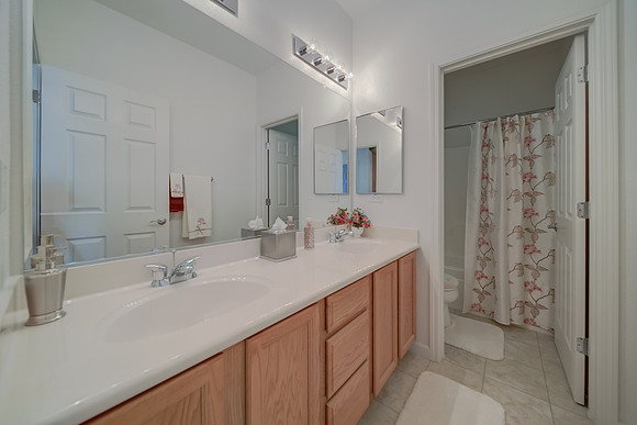 2170 Bradburn Dr_45