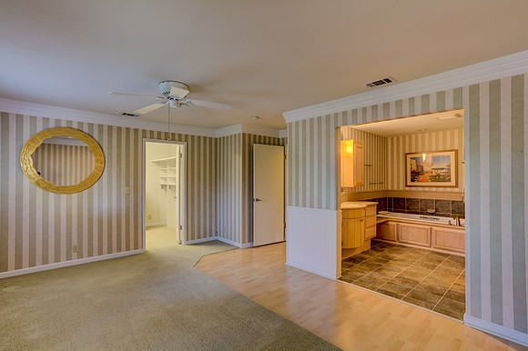1001 Shire Ct_37