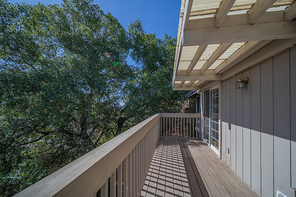 16 Knoll Drive_11