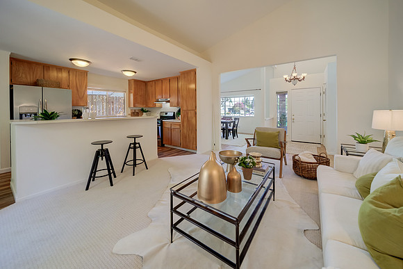 910 Southdown Court_21