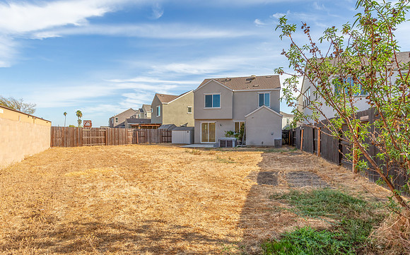 1235 Golden Angel Way_105