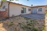 313 Lily Street_09