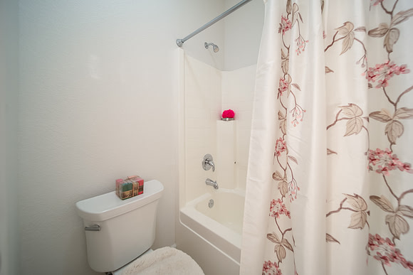 2170 Bradburn Dr_146