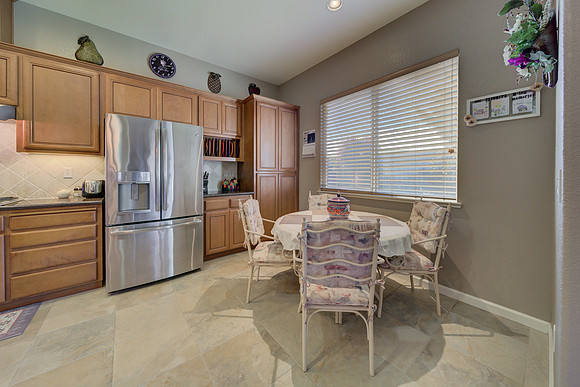 920 Antiquity Dr_44