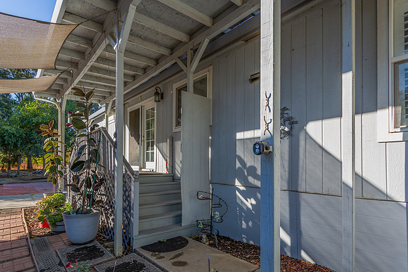 12215 County Road 84A_09