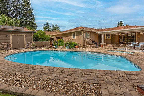 196 Auburn Way_08