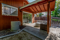 910 Southdown Court_08