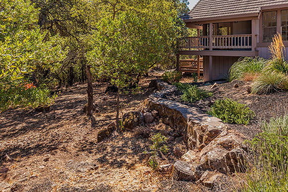 4589 McCready Court_04