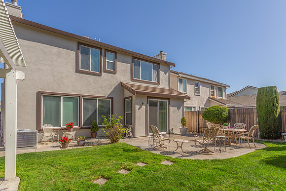 2170 Bradburn Dr_107