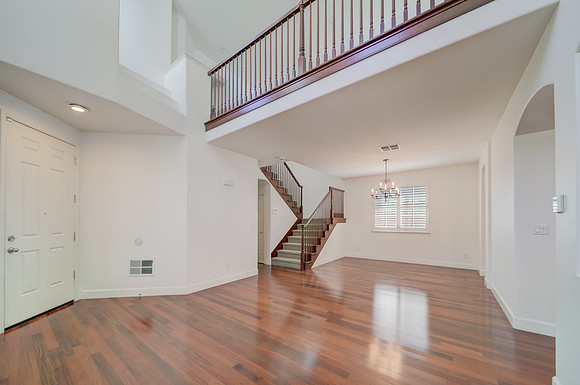 5085 Moscato Court_08