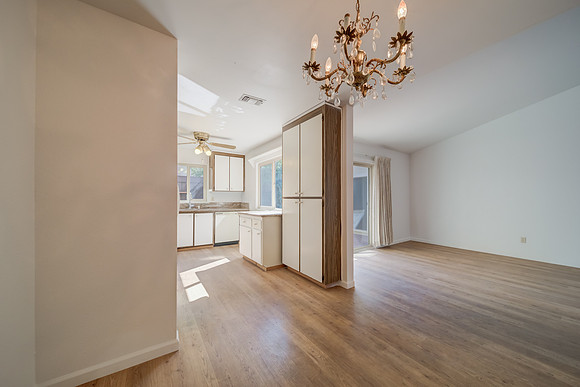 131 Fairoaks Drive_19