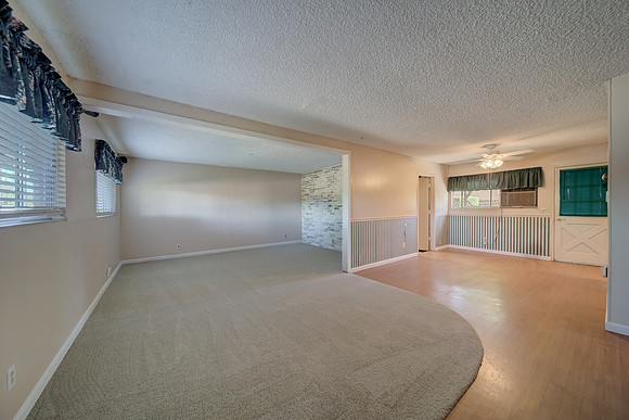 490 Pear Tree Lane_15