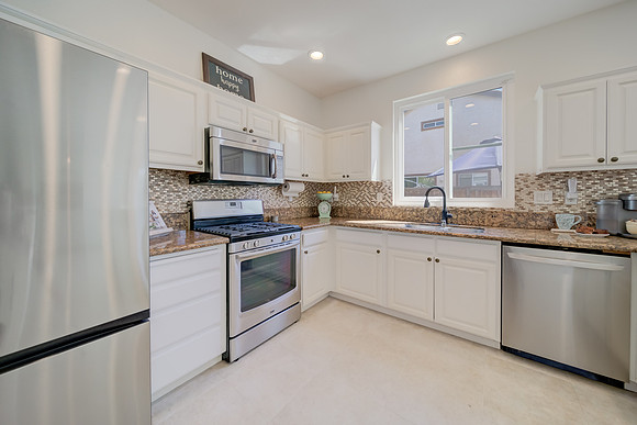 578 Tawny Lake Place_37